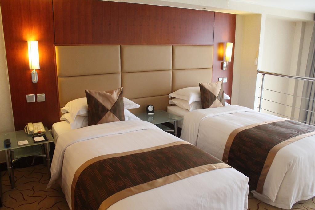 Ariva Beijing West Hotel Exteriör bild