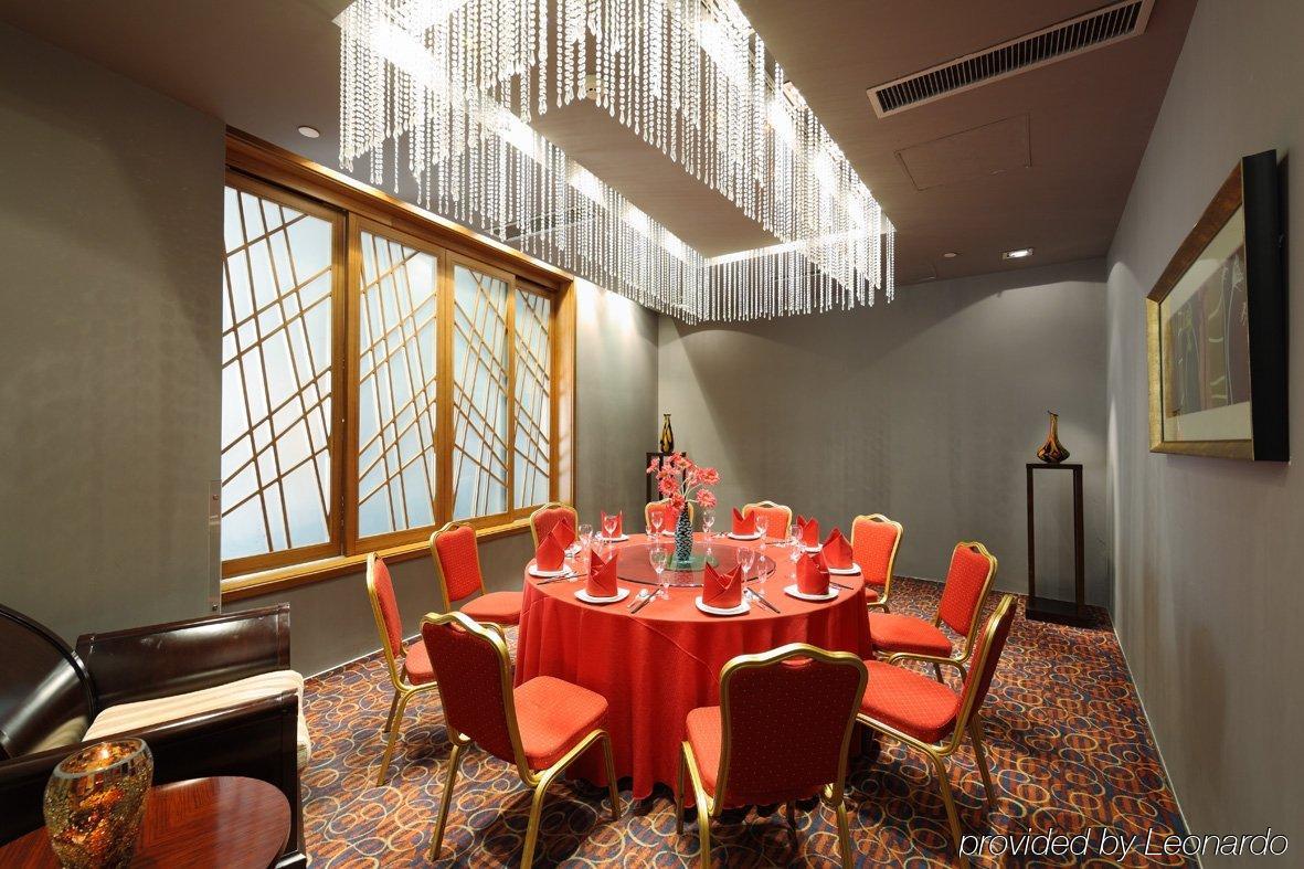 Ariva Beijing West Hotel Exteriör bild